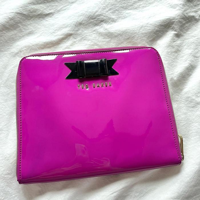 PRELOVED TED BAKER CLUTCH  FIT IPAD / Pouch Pink Ted Baker