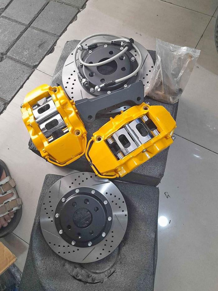 raedy bbk mobil jazz mobil brio BBK YELLOW HSR 4 PISTON MZ7600 FRONT