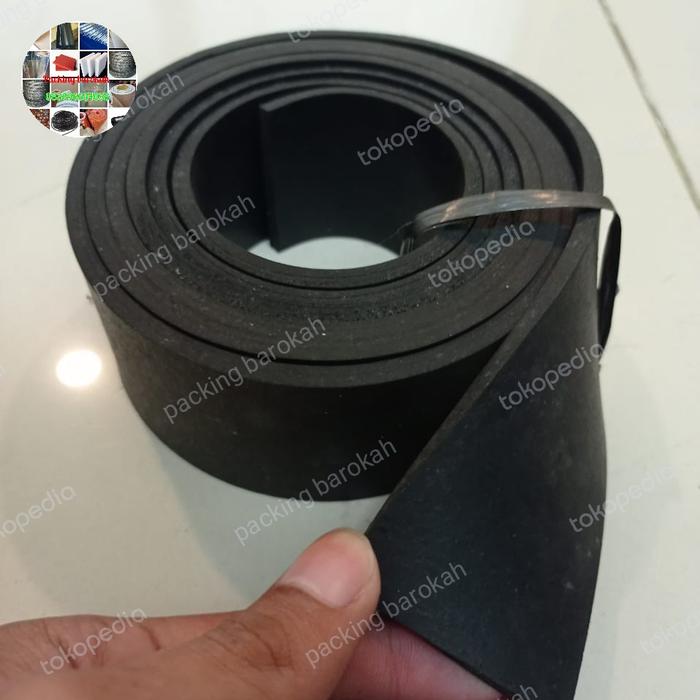 karet strip 3mm 40mm x 100cm