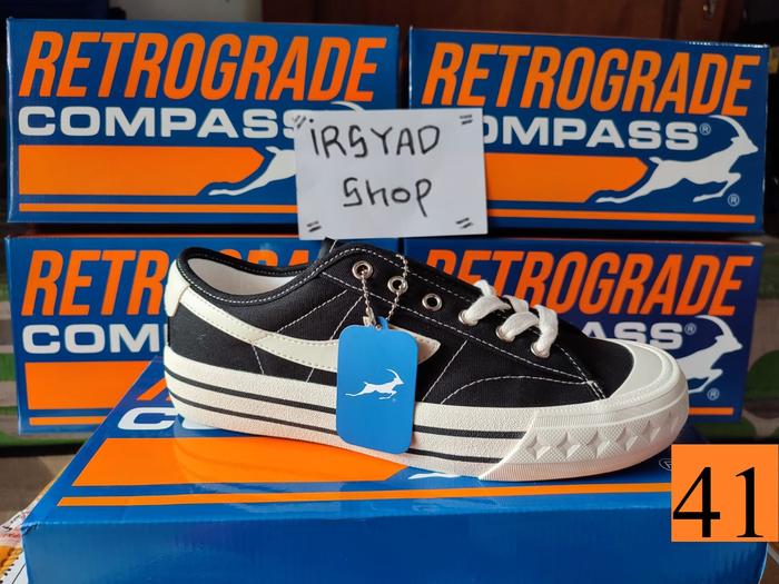 Sepatu Compass Retrograde Low Black White kompas hitam putih - 41