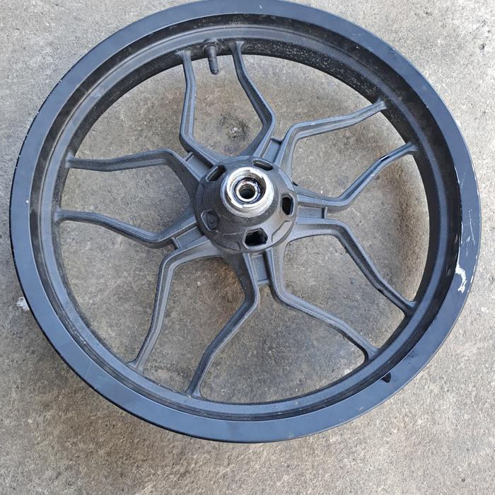 Bajaj Pulsar NS200 2024 Motor Sport Naked 200cc - Hitam Glossy