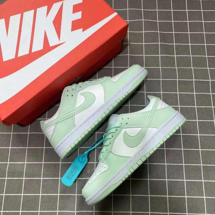 Nike SB Dunk Green