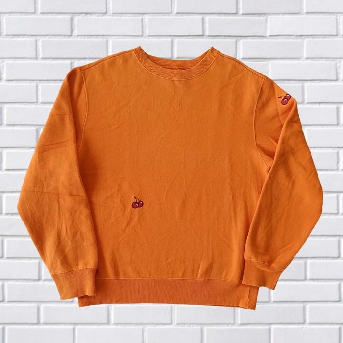 SWEATER  KIRSH CHERRY LOGO ORIGINAL SECOND THRIFT, SZ M, CN