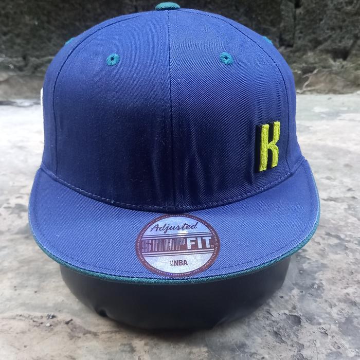 Topi Snapback NBA Kings Visor pendek