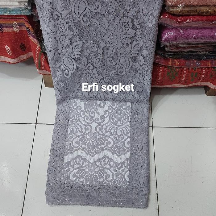 kebaya brukat saint lorraine abu silver