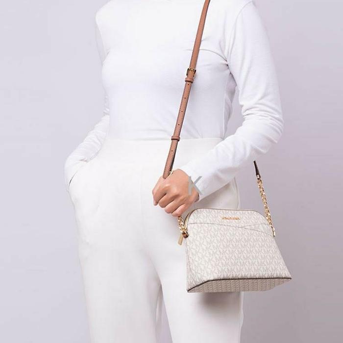 Jetset Medium Xcross Crossbody Dome Vanilla Brown
