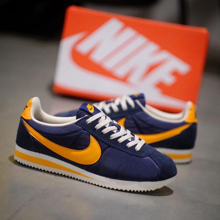 Nike Cortez Classic Nylon Navy Orange Original