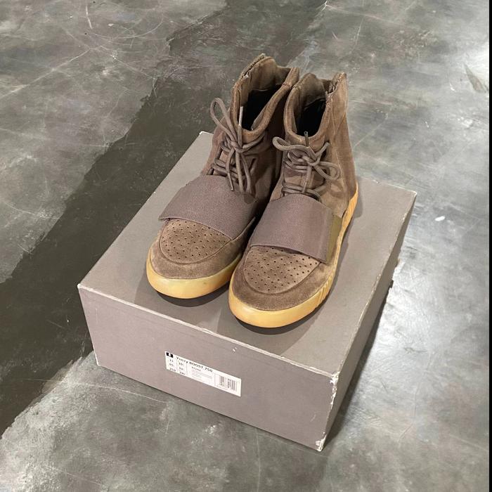 Adidas Yeezy Boost 750 “Chocolate”