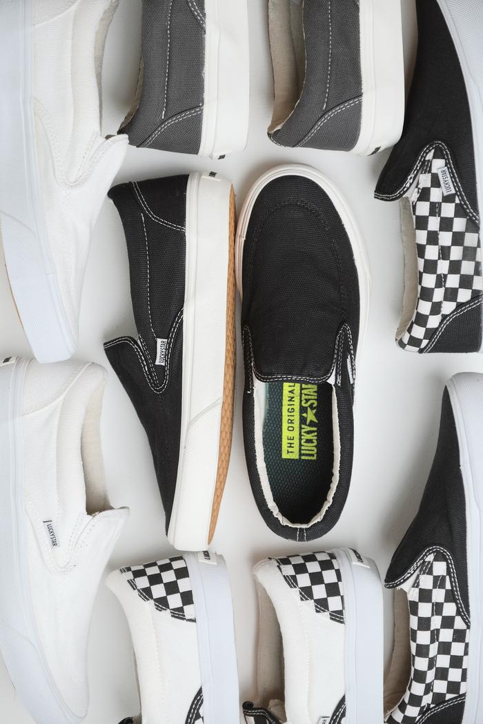 Sepatu Lucky Star - New Slip On Black/Natural