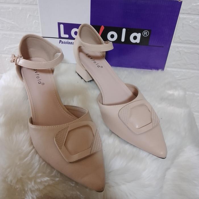 preloved sepatu tali wanita laviola size 40