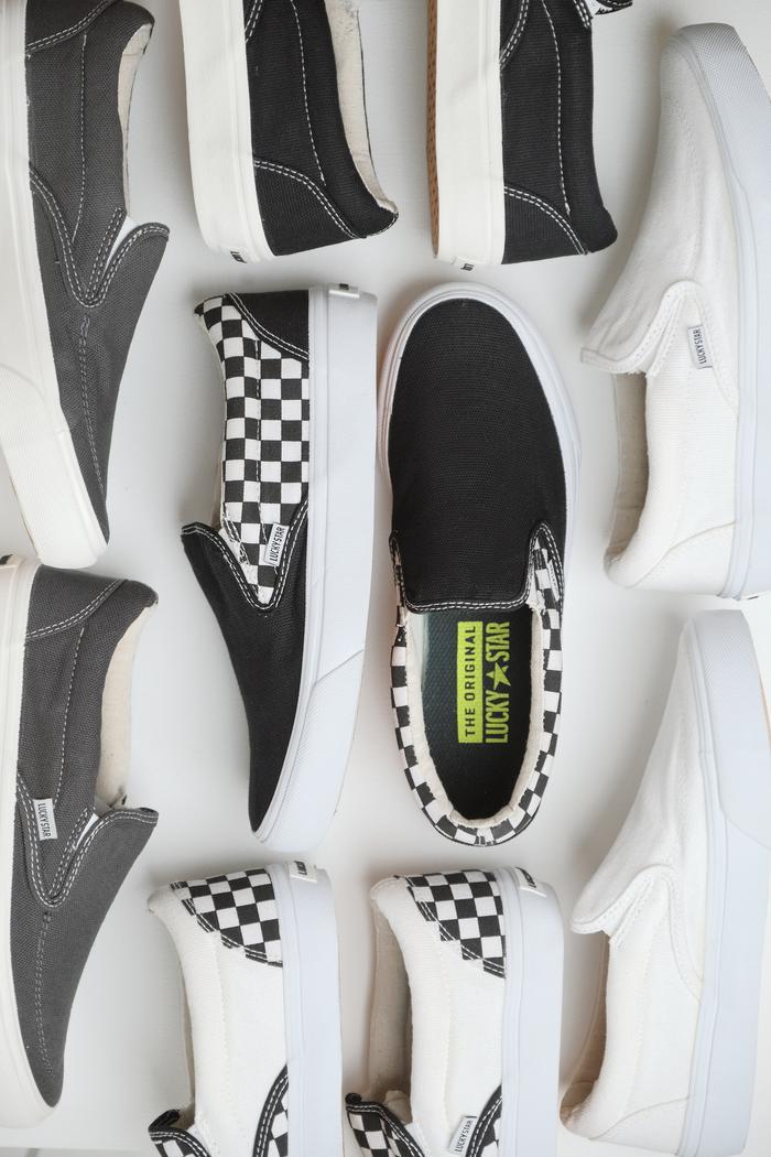 Sepatu Lucky Star - New Slip On Black/Chess