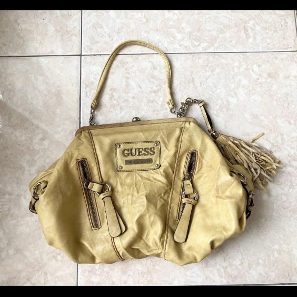 tas guess preloved