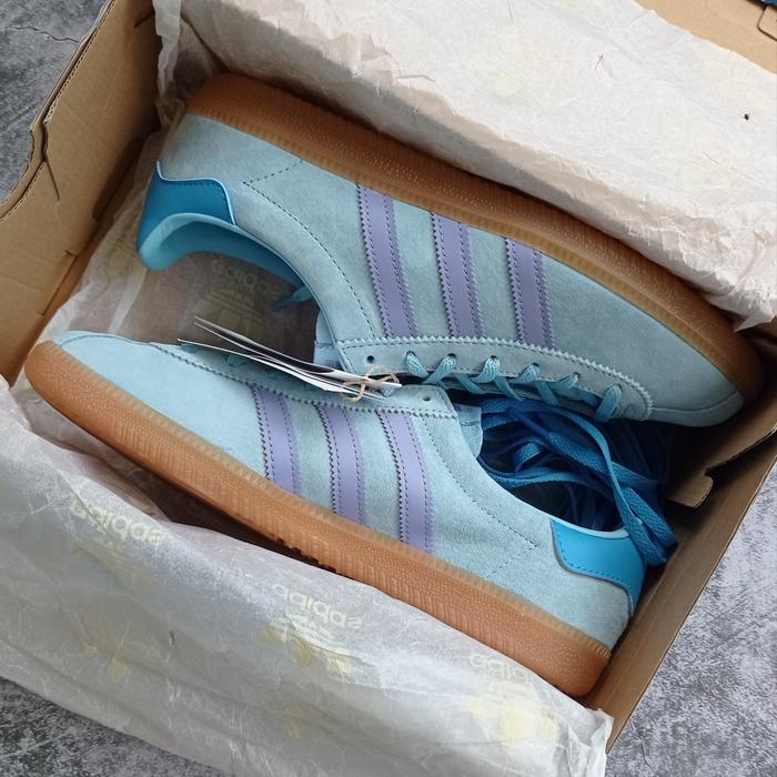 Adidas Athen Size Exclusive