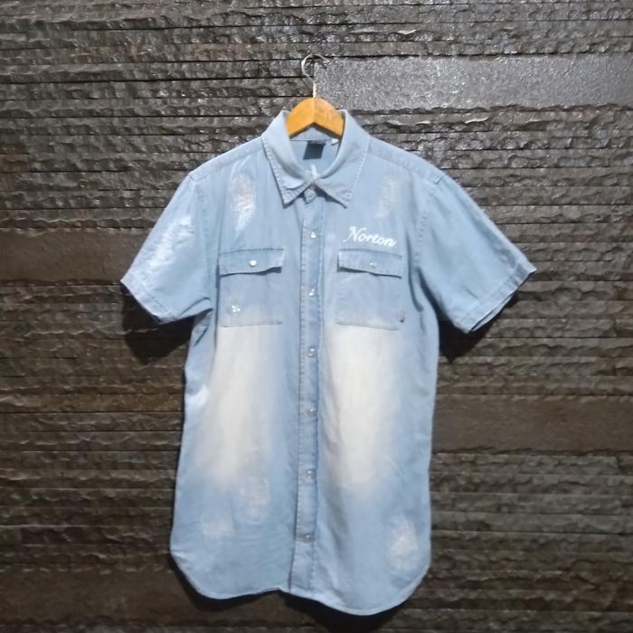 kemeja denim Norton