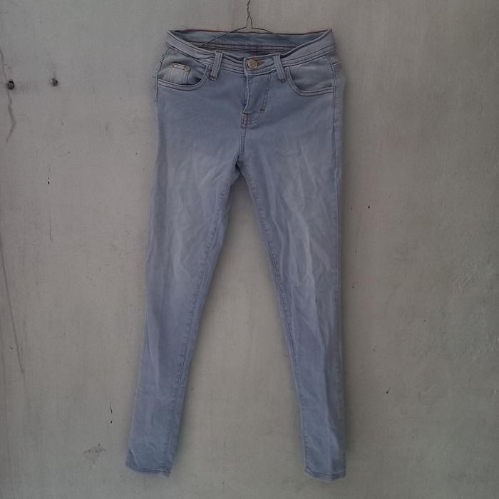 celana jeans wanita prada