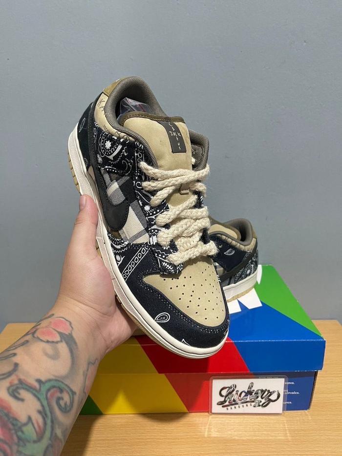 Nike SB Dunk Low Travis Scott Us 11 Authentic Original Sneakers 100%