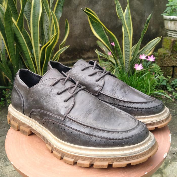 Sepatu Second Formal Kulit Asli Tapak Boots Size 40 ke 41 Insole 25,5