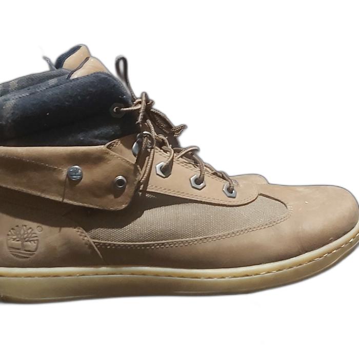 SEPATU TIMBERLAND(bekas/second)