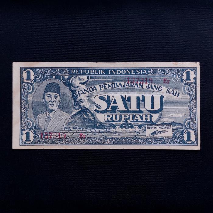Uang Kuno 1 Rupiah Soekarno/Sukarno ORI Tahun 1945 - 137319 Ey