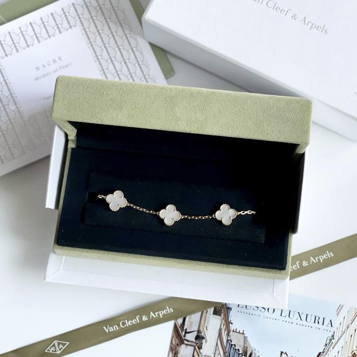Original - VCA Van Cleef & Arpels Alhambra 5 Motivi Bracelet MOP White