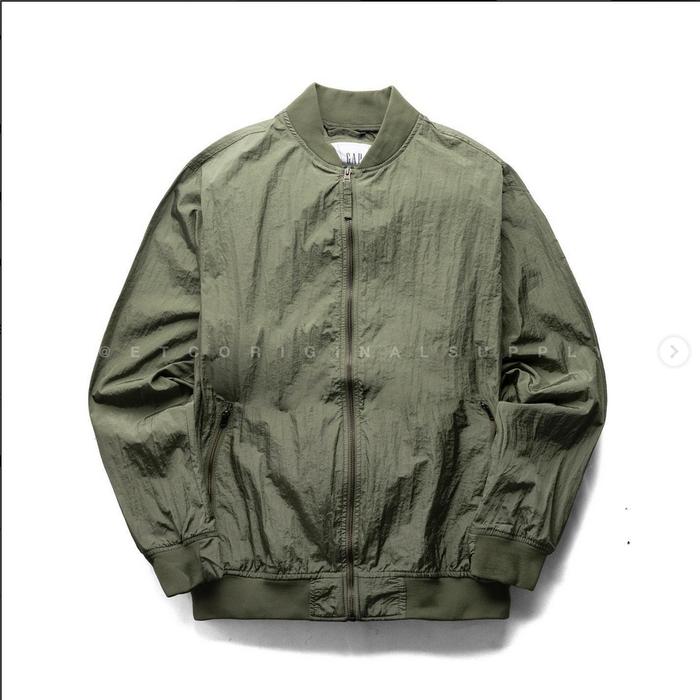 Jaket Gap Lightweight Bomber