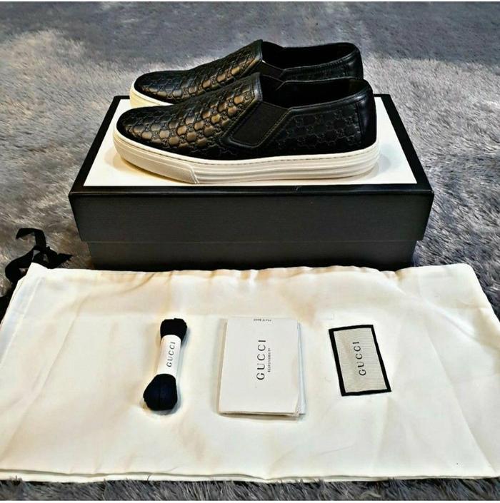 Gucci GG logo slip on Size EU 35,5 ORIGINAL AUTHENTIC SNEAKERS 100%