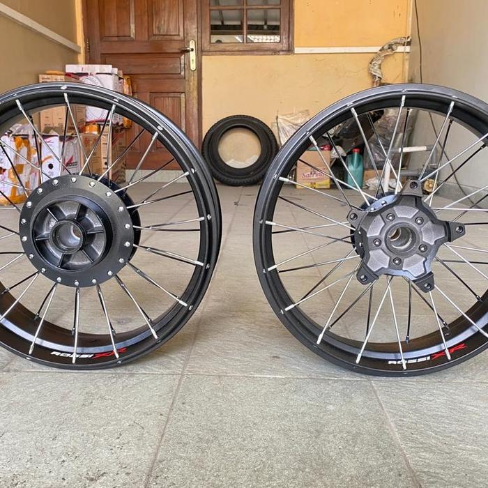 Velg CB 150X / CBX / CB150R
