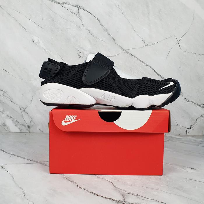 SEPATU WANITA/PRIA NIKE AIR RIFT NINJA BLACK WHITE