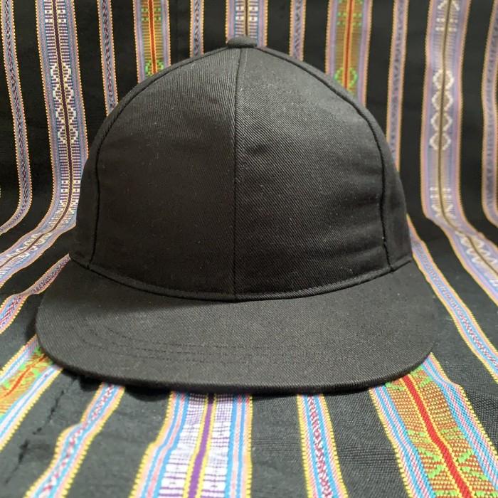 TOPI BLANK (BASIC) THISISNEVERTHAT