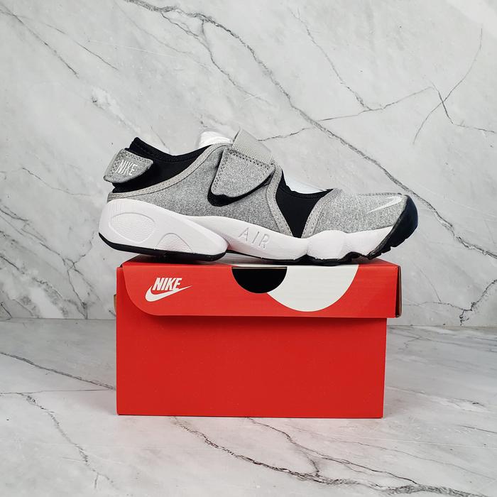 SEPATU WANITA/PRIA NIKE AIR RIFT NINJA GREY