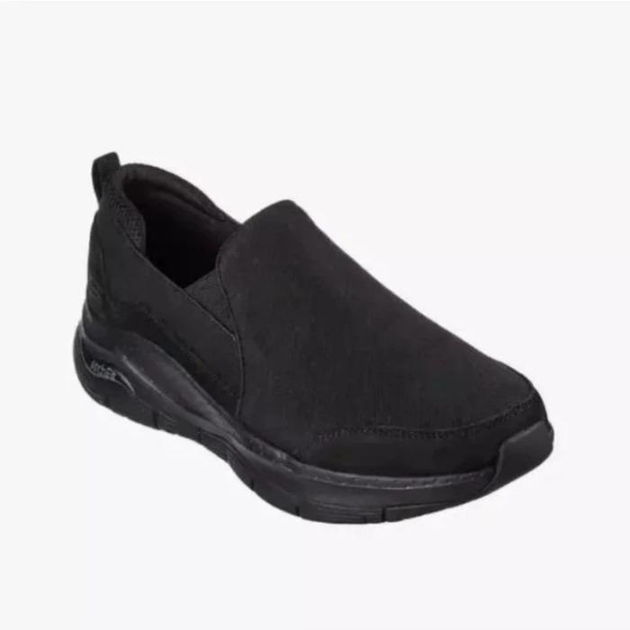 Sale!! Sepatu Slip On Pria Original BNIB Skechers Arch Fit - Leverich