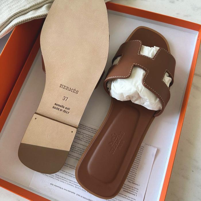 Hermes Oran Sandal Gold