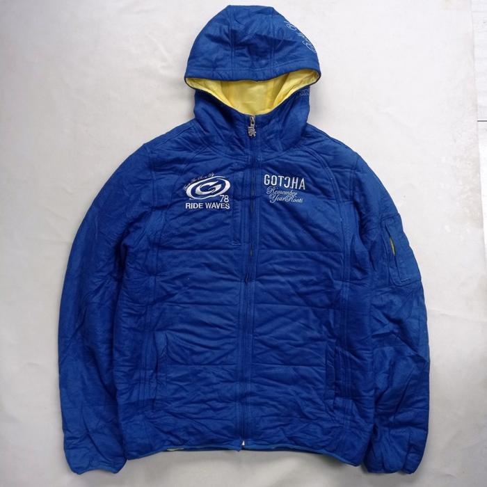 Gotcha padded hooded jacket cdg stussy vans oakley sunsurf zorlac