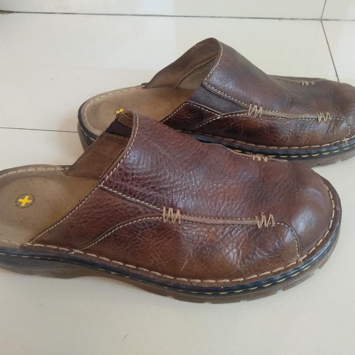 Sandal Selop DR Martens Preloved