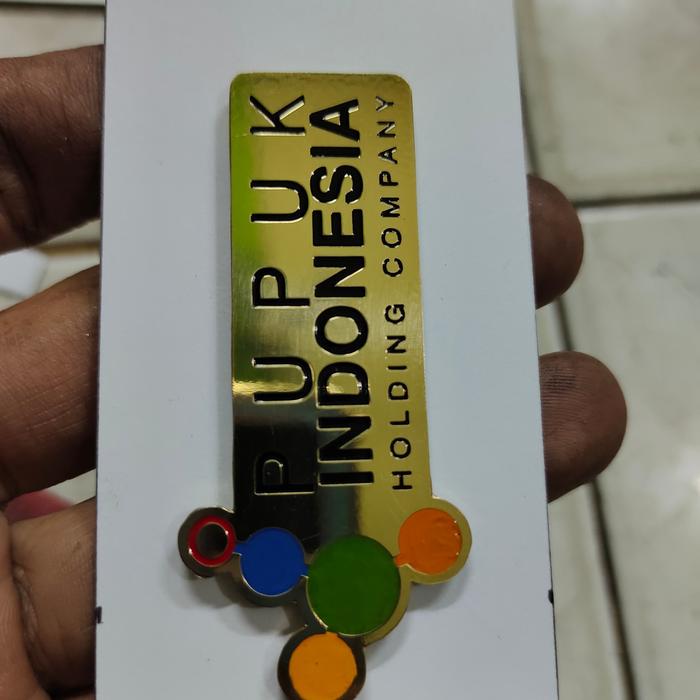 pin custom satuan + pin magnet custom