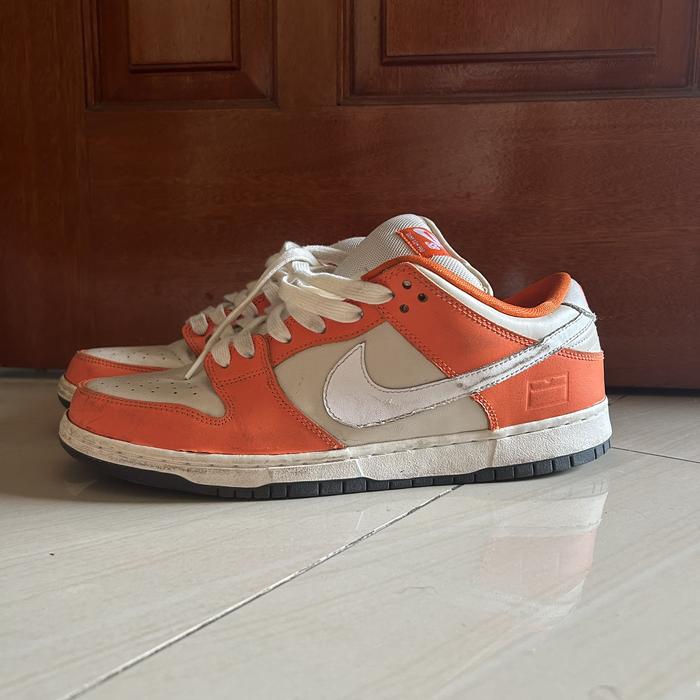 Nike SB Dunk Low Orange Box
