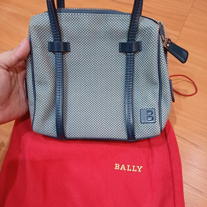 tas bally bekas
