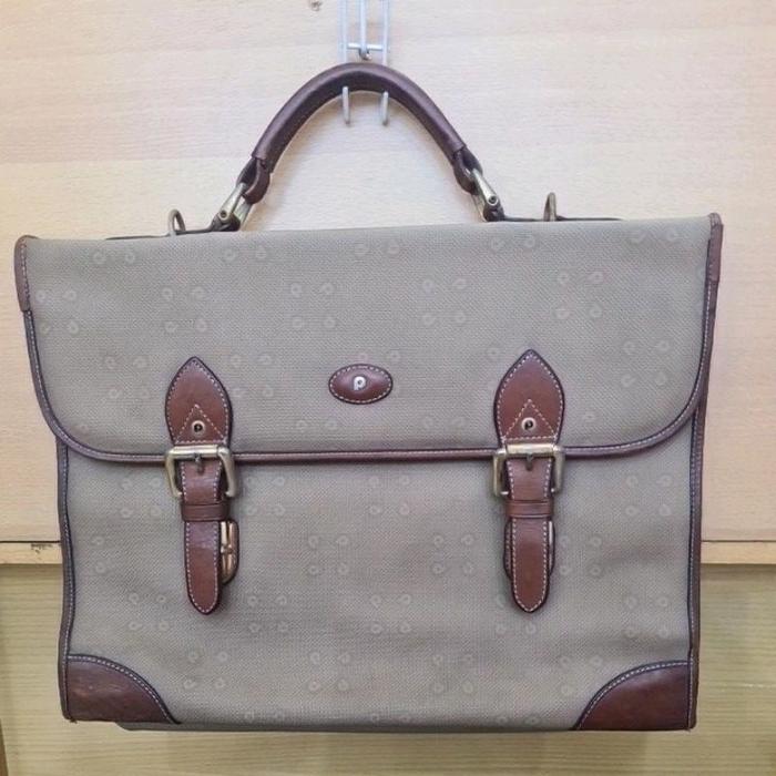TAS KERJA PAPILLON ORI