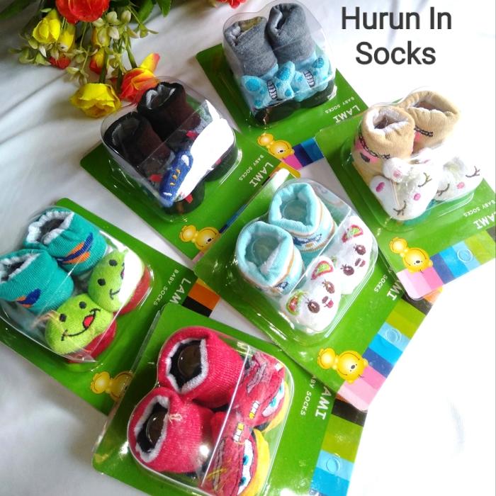 kaos kaki bayi mika boneka