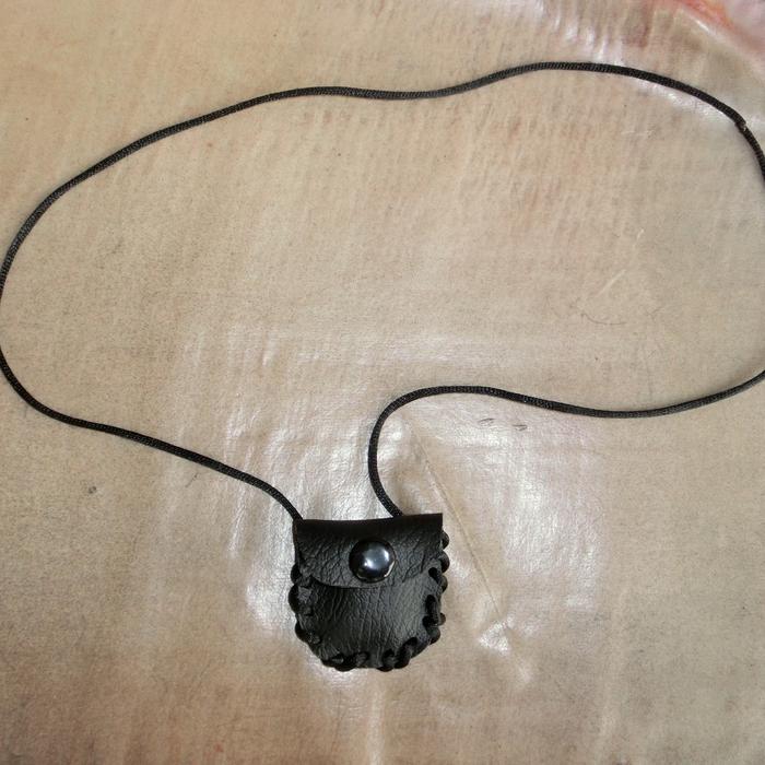 KALUNG AMULET KEBERUNTUNGAN