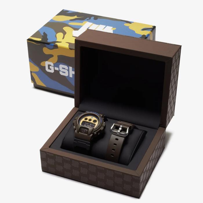 G-SHOCK X UNDEFEATED NEW IN BOX ORIGINAL 100%