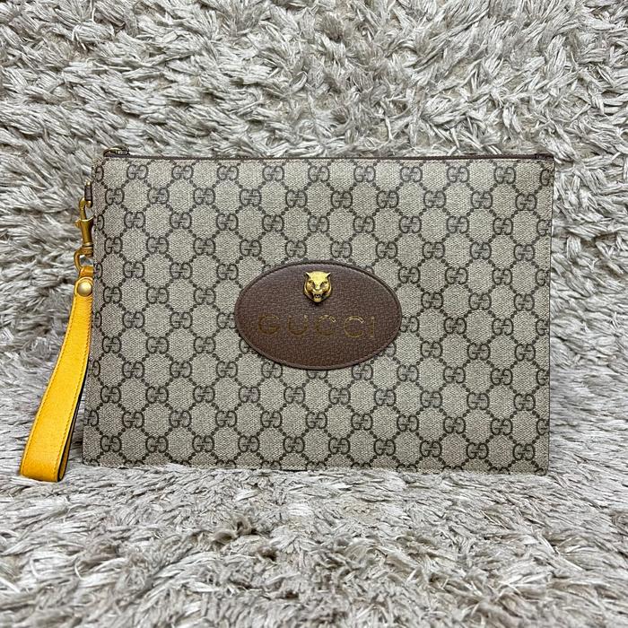 GUCCI GG SUPREME TIGER LOGO CLUTCH 100% AUTHENTIC GUARANTE