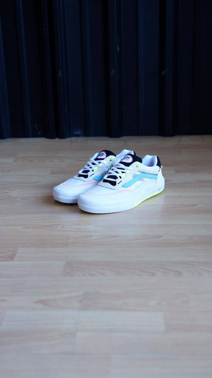 Vans Wayvee Pro Skate Neon White Multi