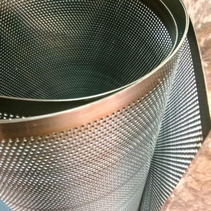 plat besi lubang 2 mm. tebal 1.2 mm 1 meter x 2 meter