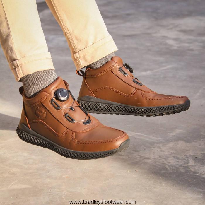 BRADLEYS HERO TAN - SEPATU SNEAKERS KULIT ASLI