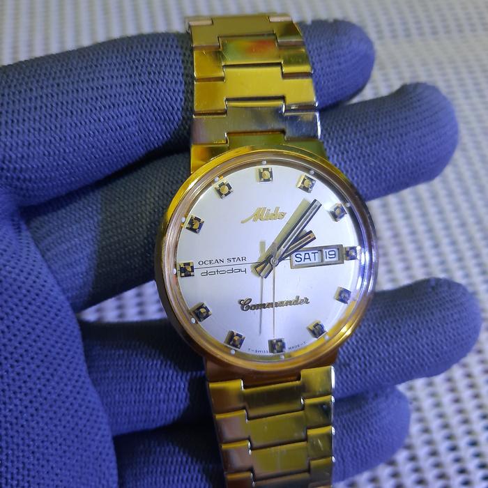 Mido Commander Datoday Gold