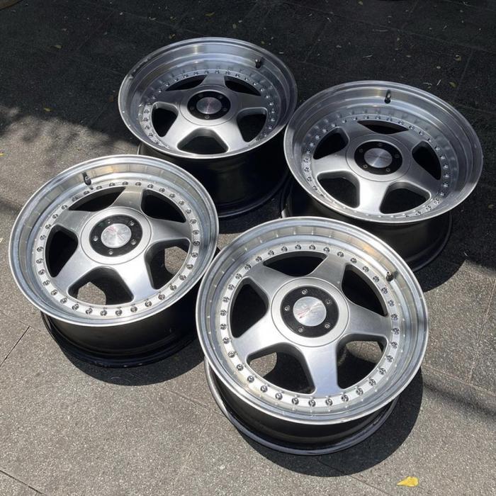Velg BMW OZ Futura R17x8-9 et. 35 5x120 supercopy for e36 e46 e90