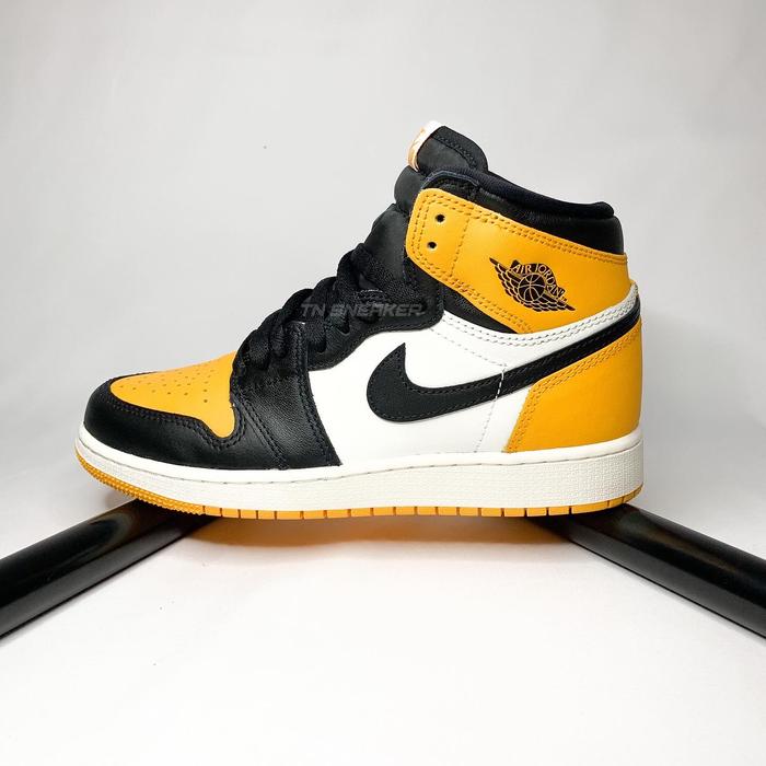 Air Jordan 1 High Yellow Taxi (100% Original)
