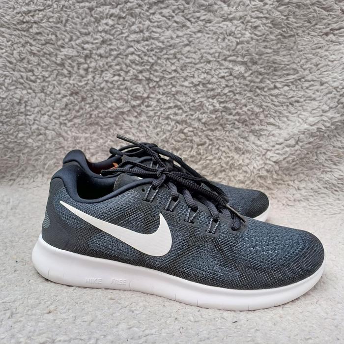 Sepatu Running NIKE FREE RN 2017 Hitam Putih 880840 001 Baru Asli