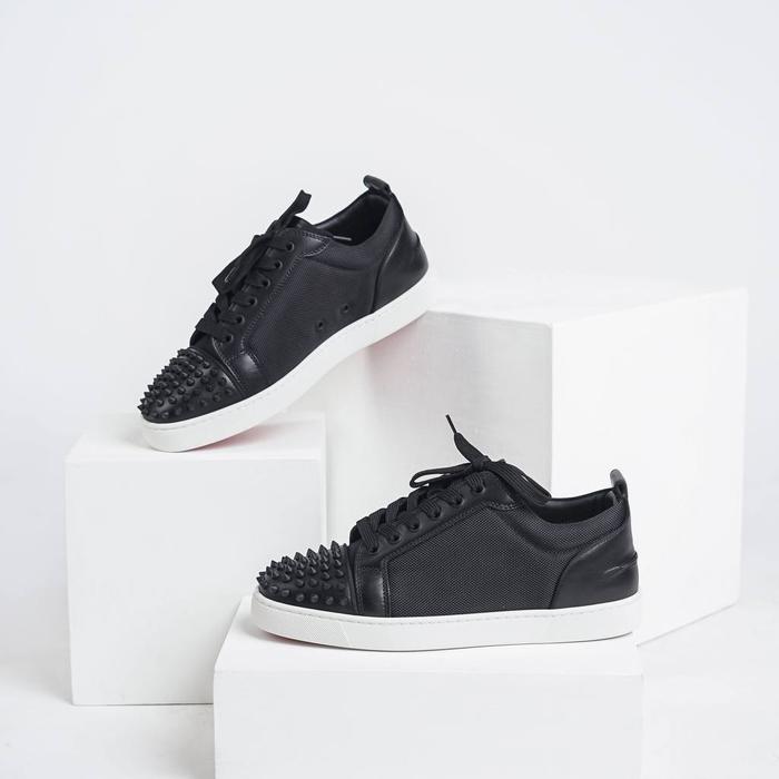 Sepatu original - Christian Louboutin Louis Junior spikes Sneakers